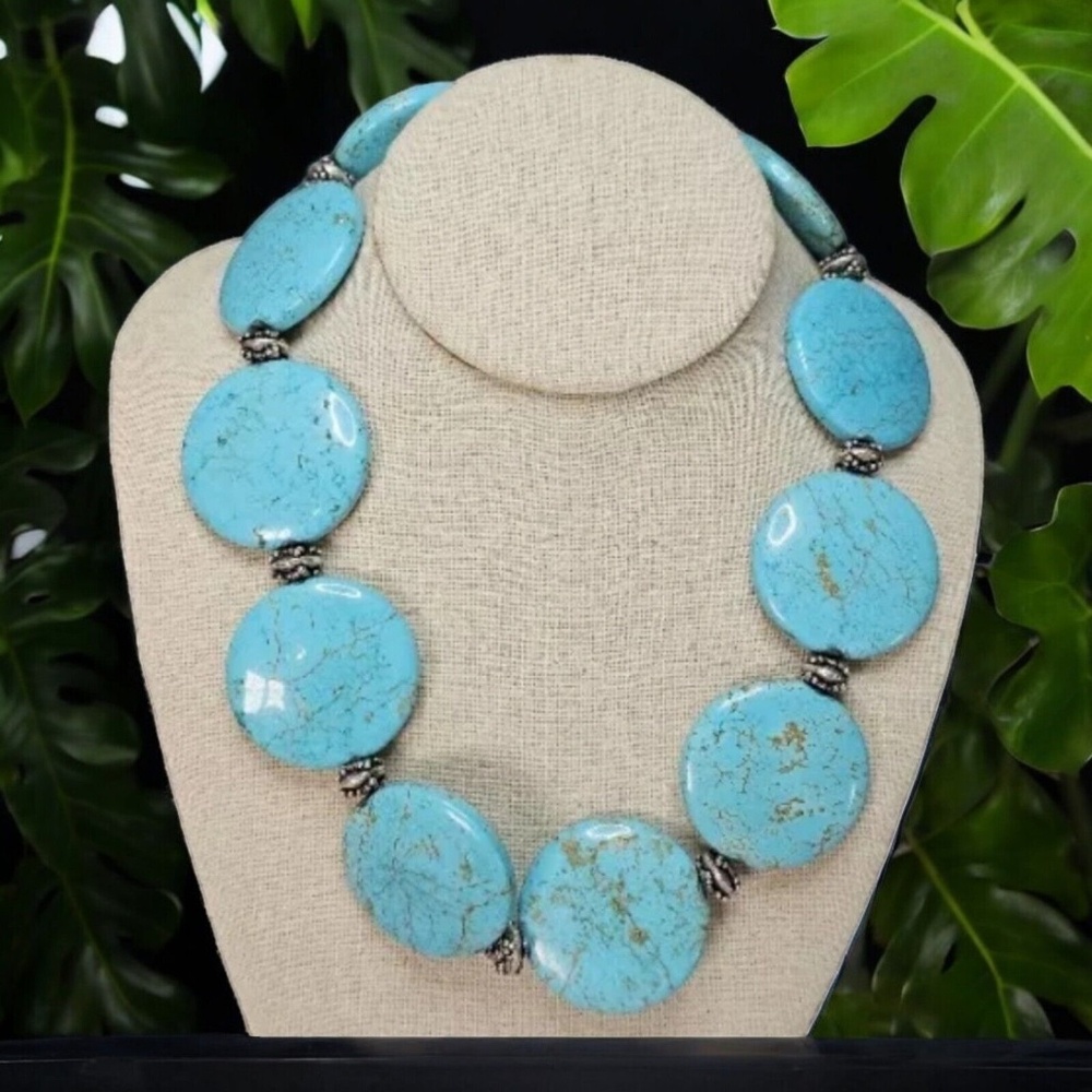 TURQUOISE SAUCER DISC BEAD NECKLACE SILVER TONE TOGGLE CLASP 19.5"
